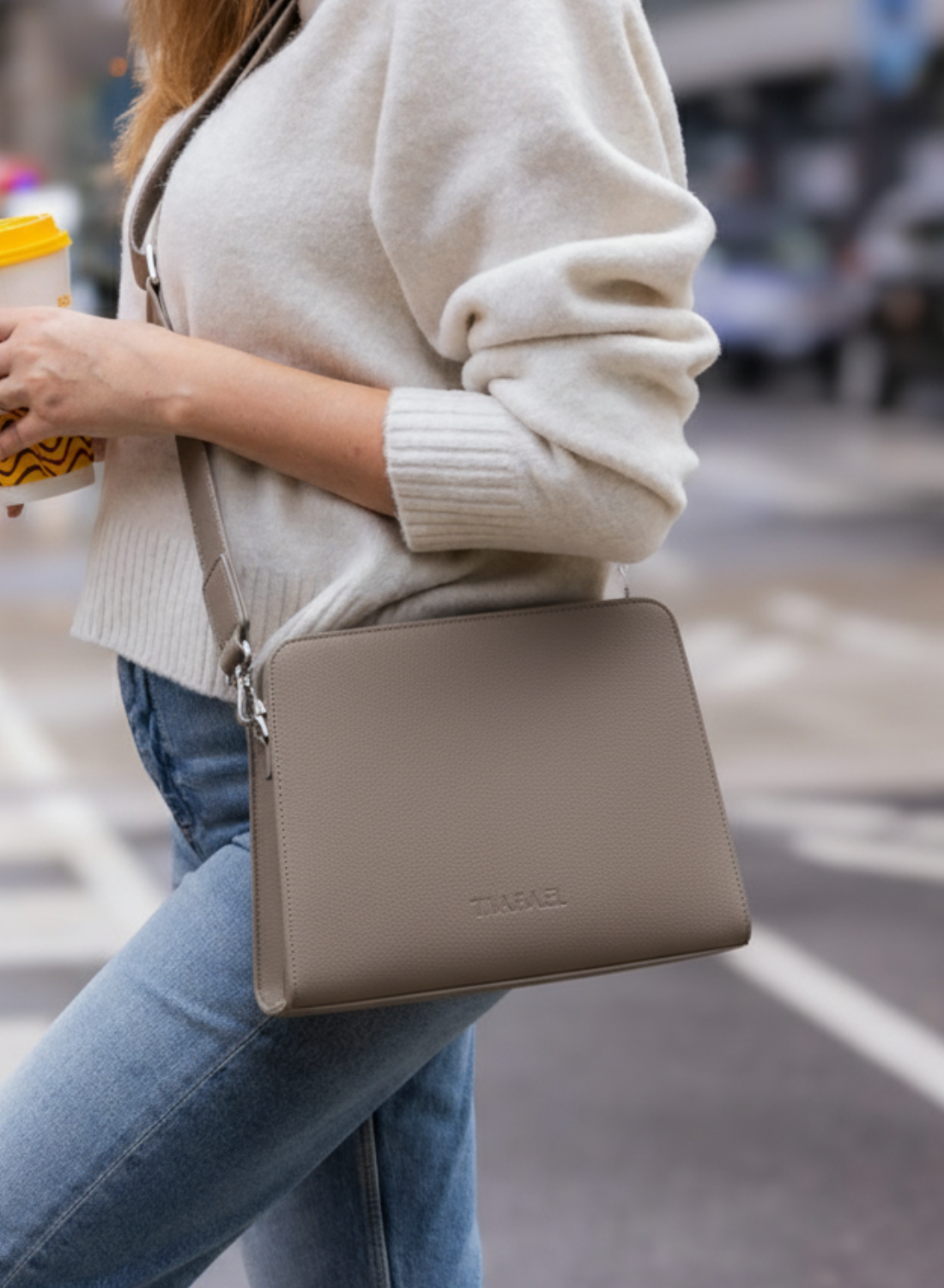 The 5 Best Crossbody Travel Bags for Women in 2026