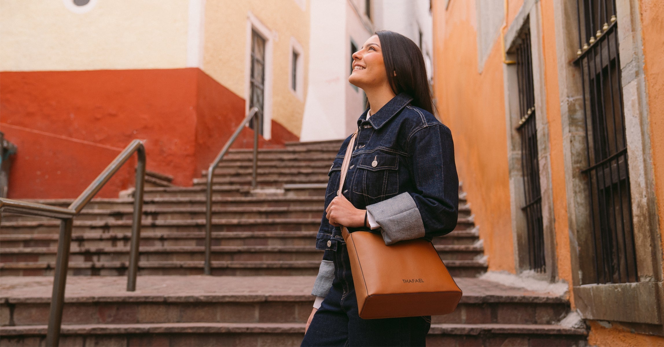The Ultimate Guide to Stylish Travel Outfits for Women - Thafael