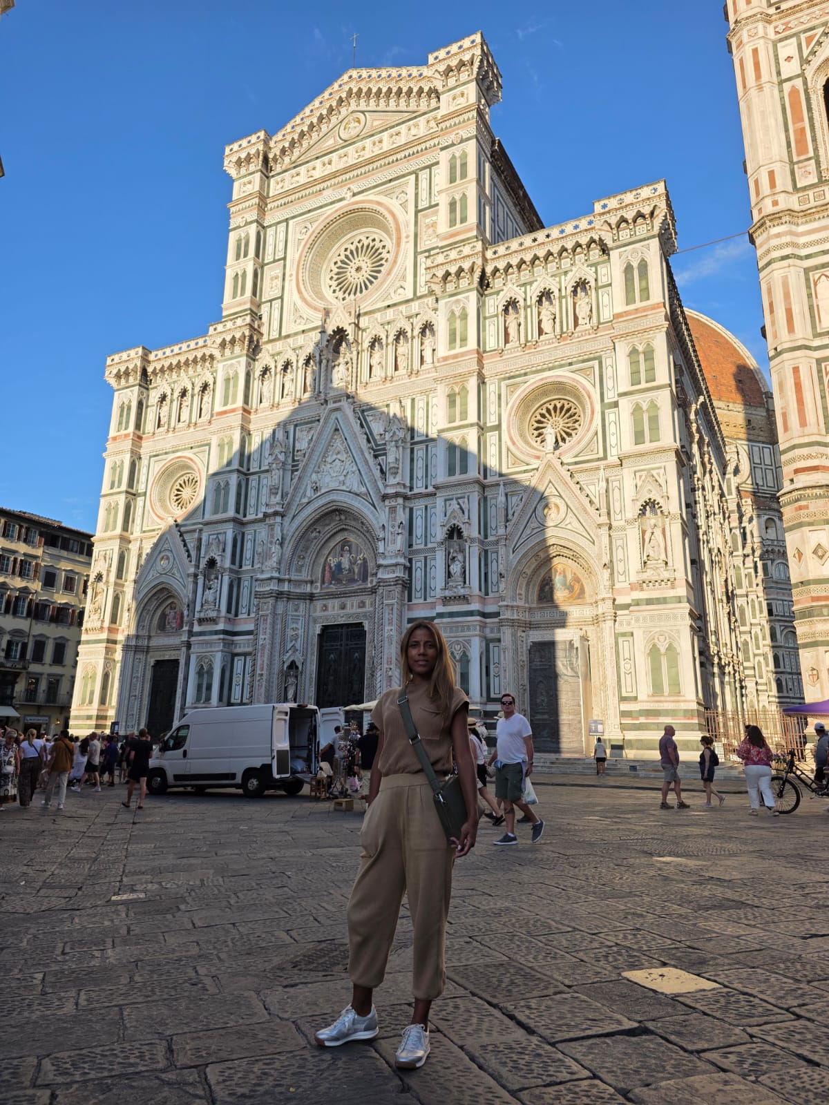 Best Travel Purse for Italy: Anti-Theft Crossbody Bags for Women