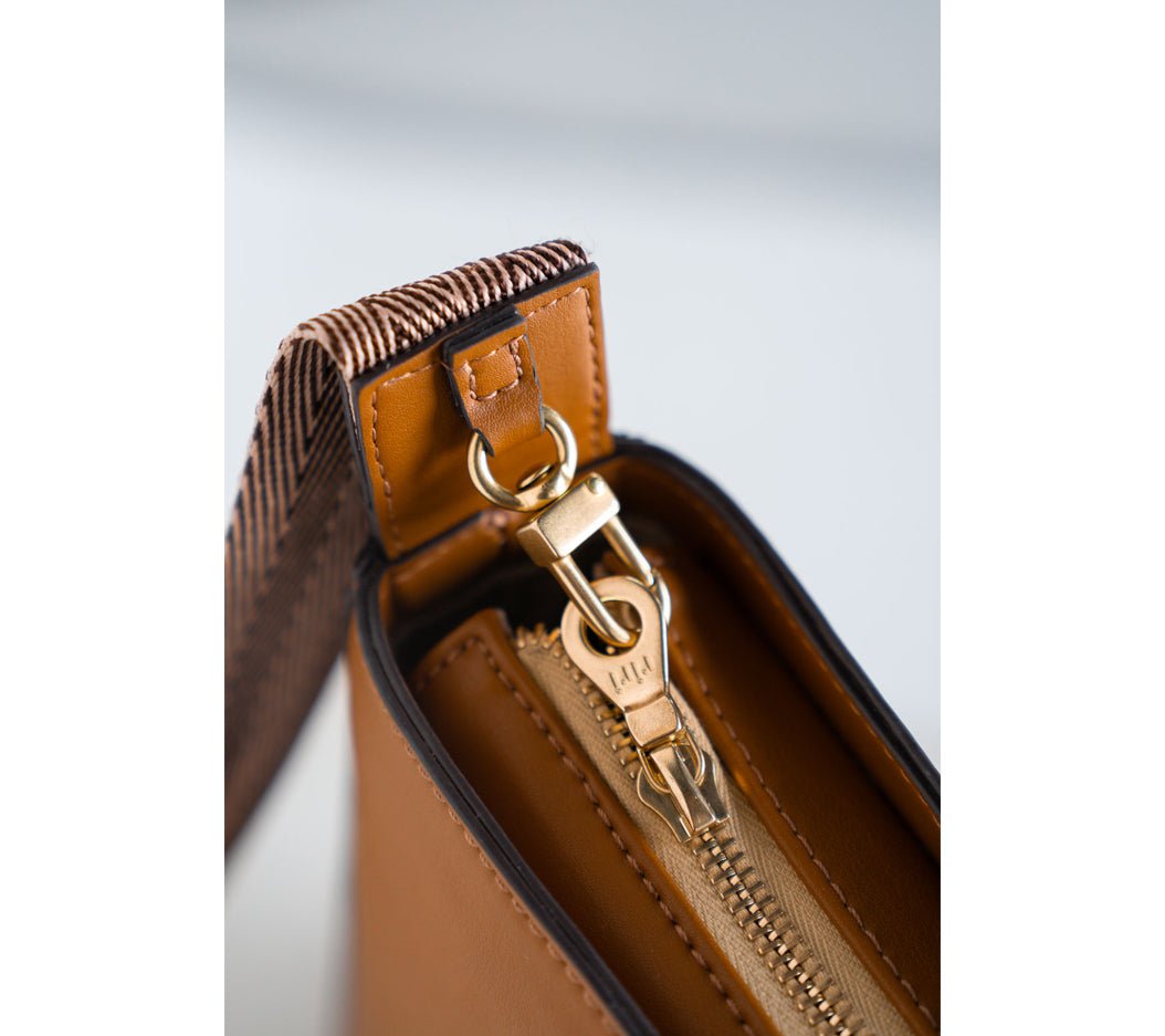 Thafael Crossbody Travel Bag – Anti - Theft, Sleek, Vegan Cactus Leather (Limited Edition) - Thafael